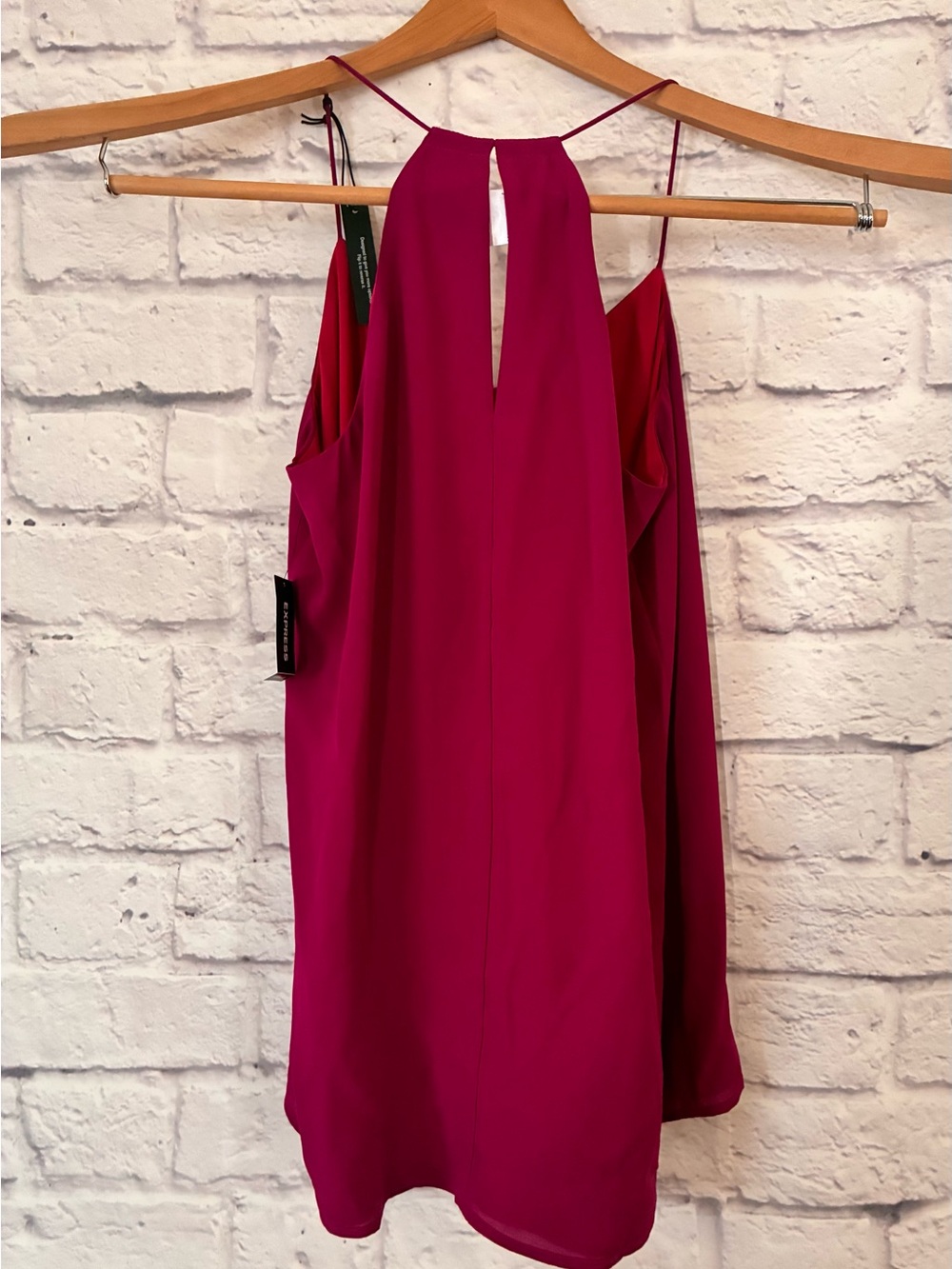 Express Slim-Strap Raspberry Cami Tank Top - XS - Picture 5 of 6